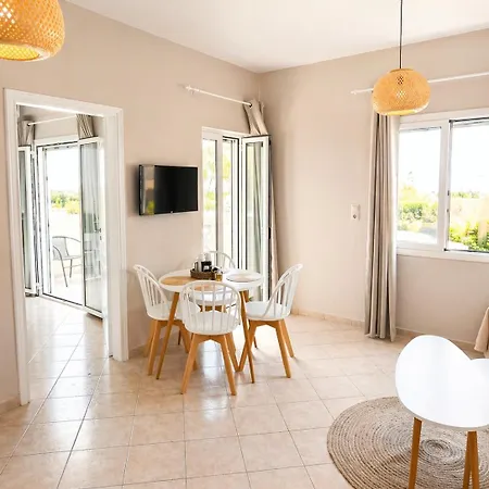 Verano Oasis Apartment_near The Sea-free Parking Apartment *